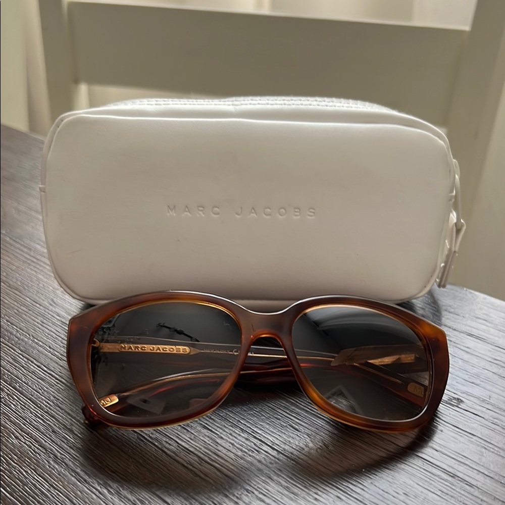 Marc Jacobs Brown Sunglasses with Case